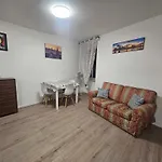 Gloria House